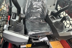 1490T-Tracked-Loader-15