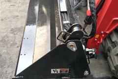 1490T-Tracked-Loader-1