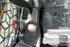 1490T-Tracked-Loader-12