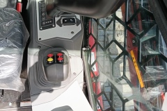 1490T-Tracked-Loader-4