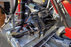 DIgger-king-implements