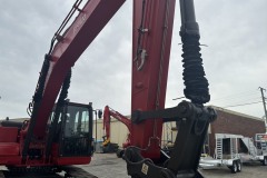 23-ton-excavator-50