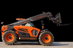 reach-wizard-7000-at-05